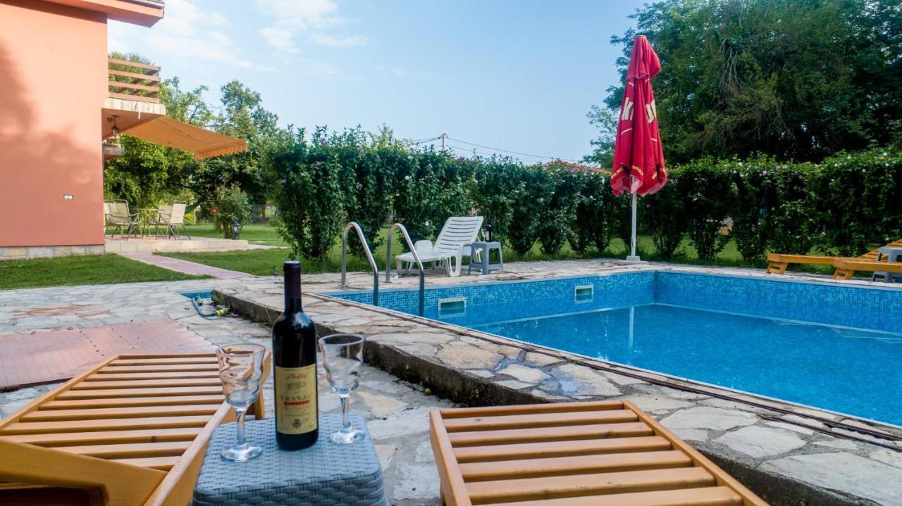 Vila Andrea Danilovgrad Dış mekan fotoğraf